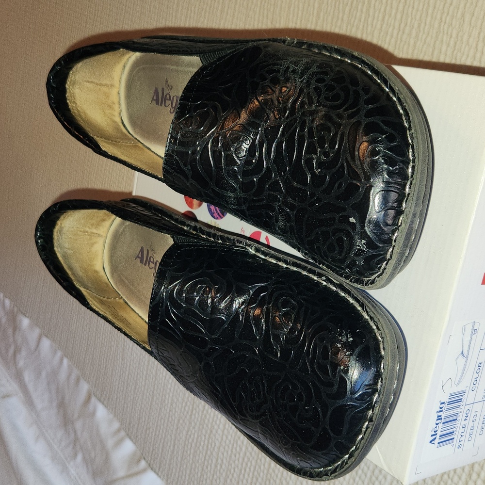 Alegria loafer
